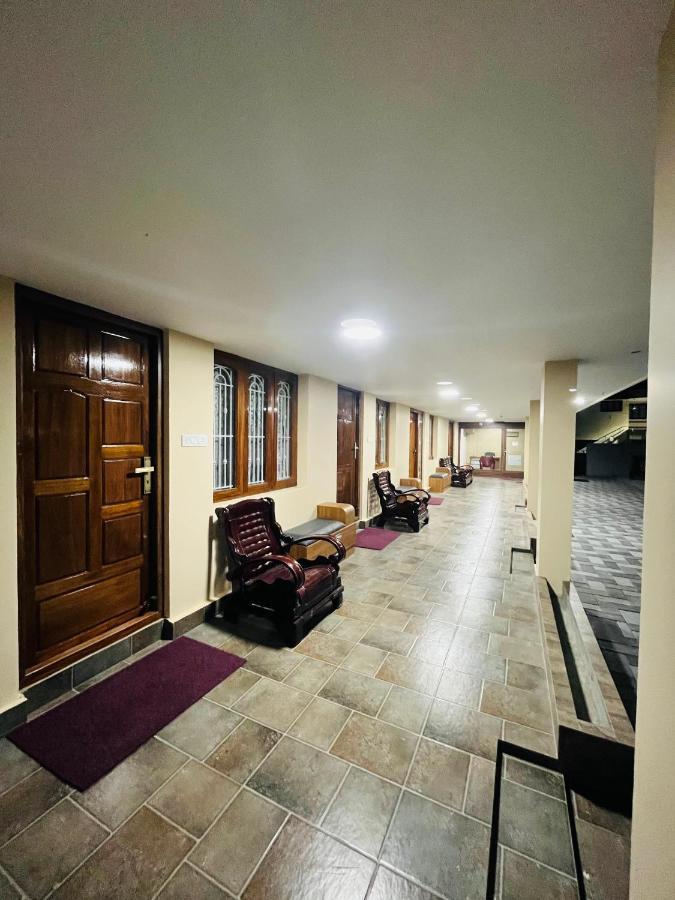 The Tendoinn Pollāchi Extérieur photo