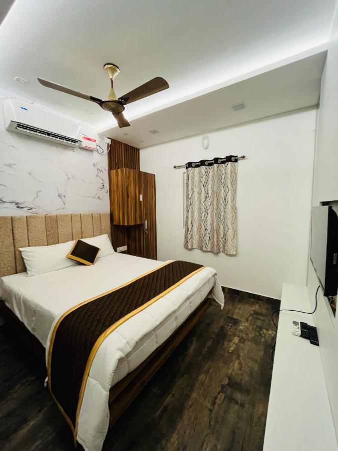 The Tendoinn Pollāchi Extérieur photo